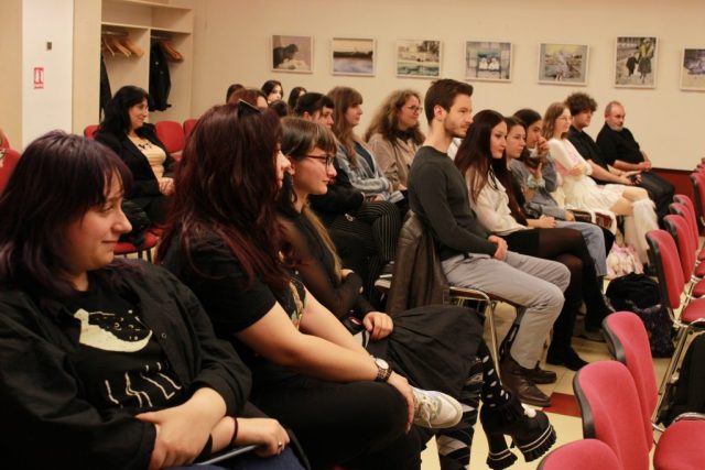 CARTEA DE MARȚI (4 noiembrie 2025) 02 CARTEA DE MARȚI (4 noiembrie 2025) 02