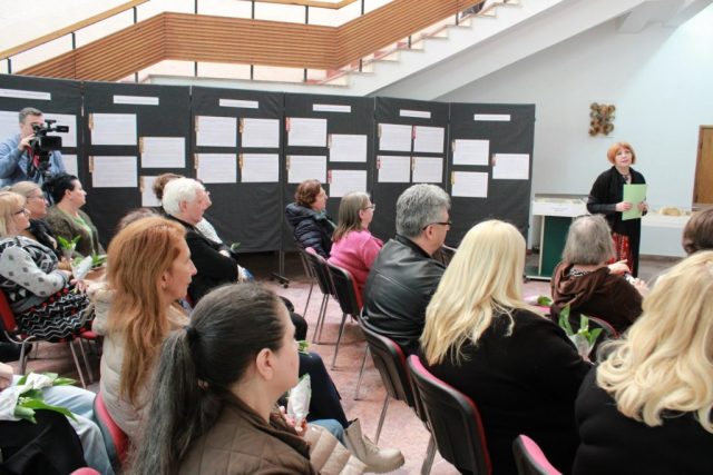 Expoziția Un personaj de poveste, bibliotecarul (23 aprilie 2026) 7 Expoziția Un personaj de poveste, bibliotecarul (23 aprilie 2026) 7