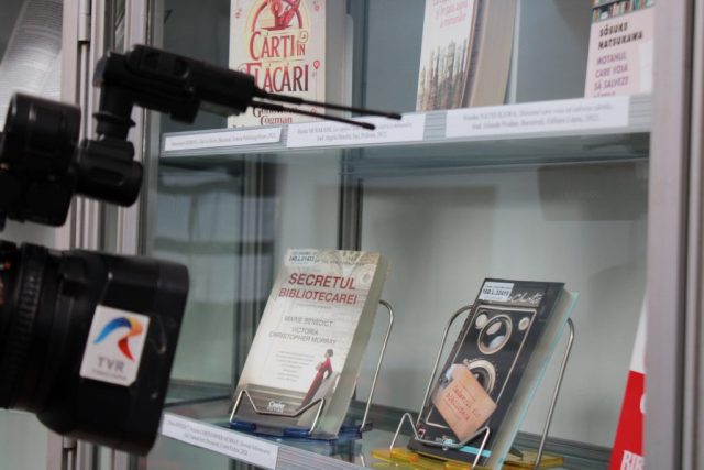 Expoziția Un personaj de poveste, bibliotecarul (23 aprilie 2026) 8 Expoziția Un personaj de poveste, bibliotecarul (23 aprilie 2026) 8