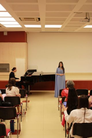 JOIA MUZICALĂ Recital vocal susținut de elevi ai Liceului de Artă „Ion Vidu” (7 mai 2026) 05