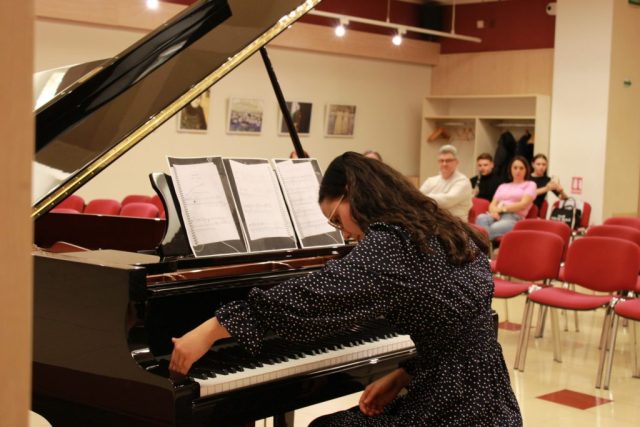 Joia muzicală (6 noiembrie 2025) 03 Joia muzicală (6 noiembrie 2025) 03